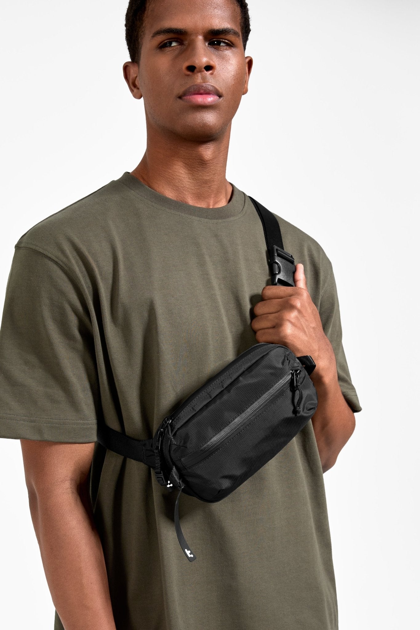 tomtoc Aviator Chest Bag 1.5L - Black - T33S1D1 Cross Body Bags
