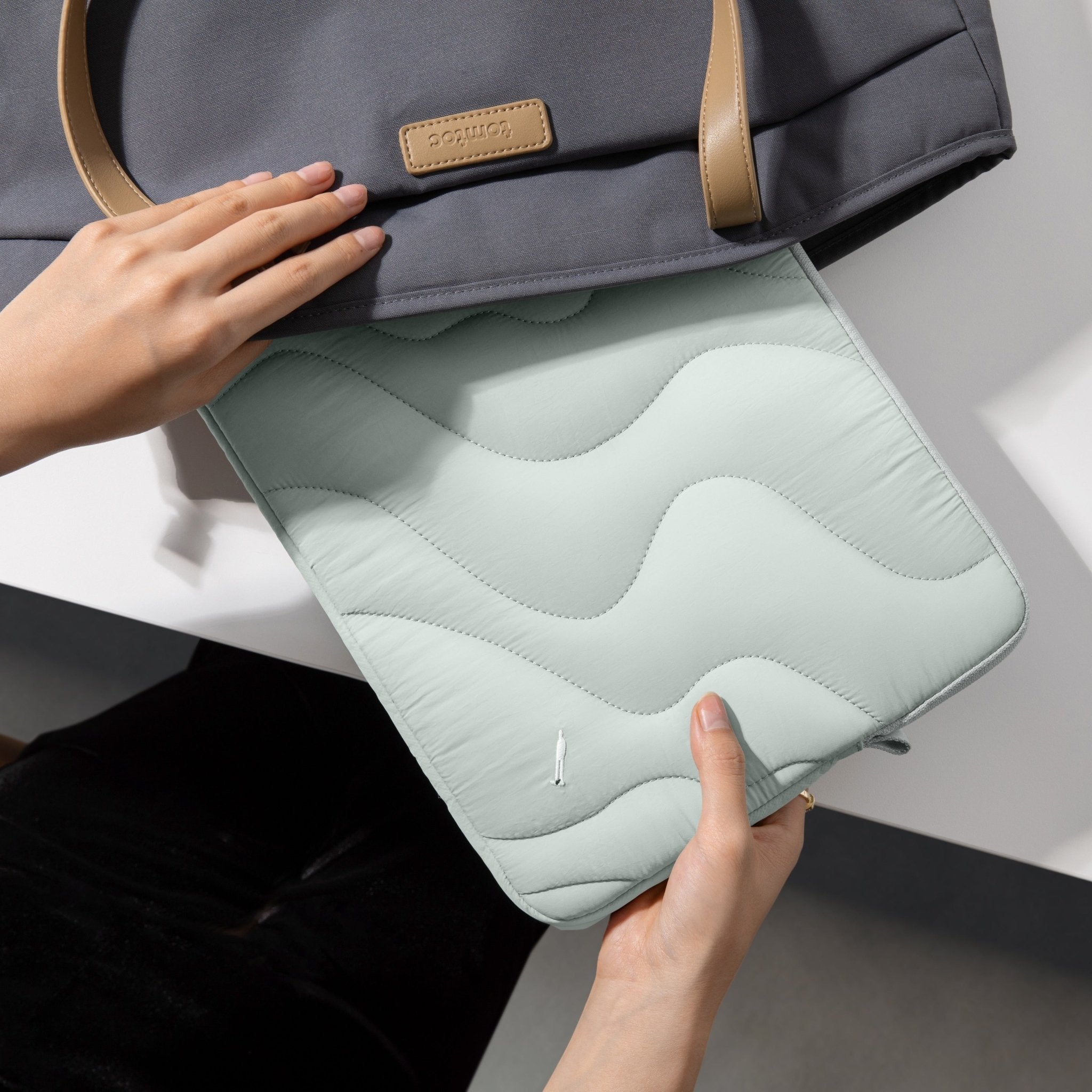 tomtoc Terra-A27 Laptop Sleeve - 16 inch - Mint - A27F2T1 Laptop Bags