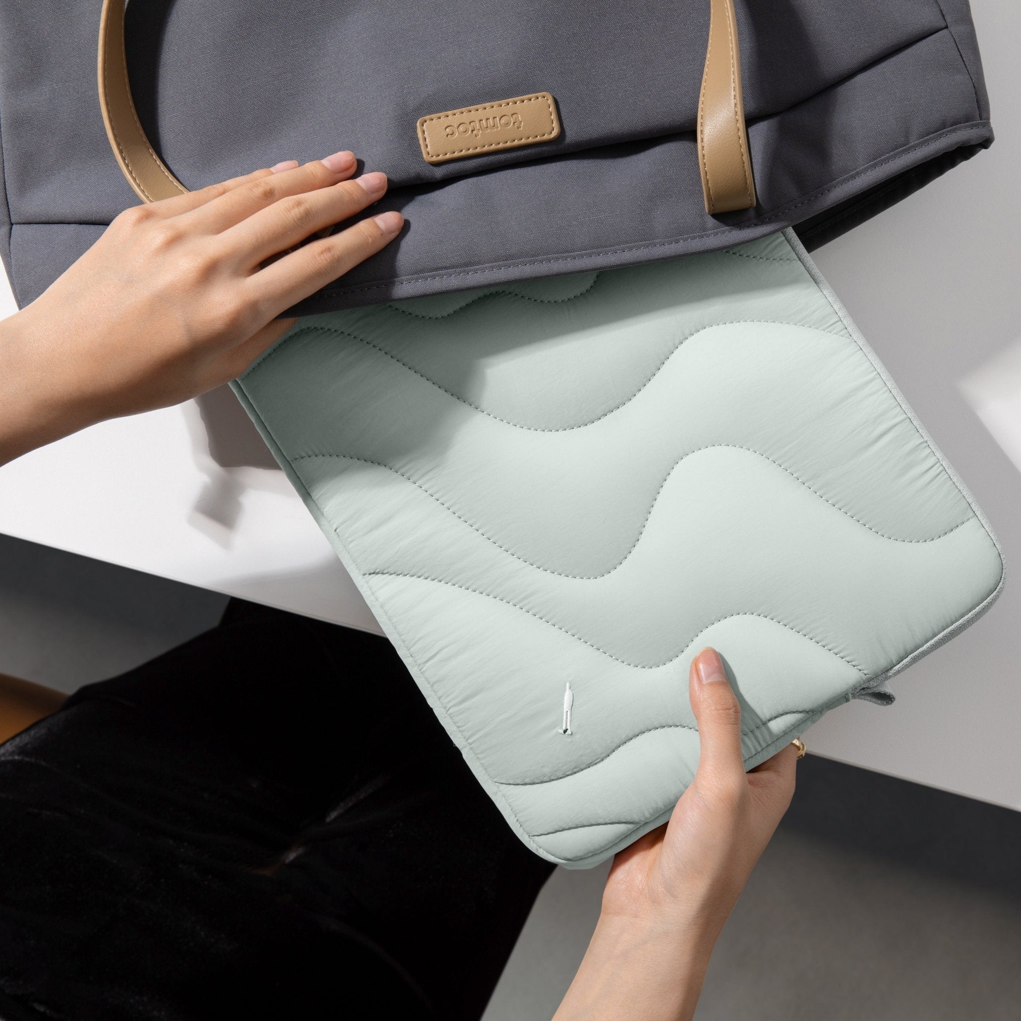 tomtoc Terra-A27 Laptop Sleeve - 14 inch - Mint - A27D2T1 Laptop Bags
