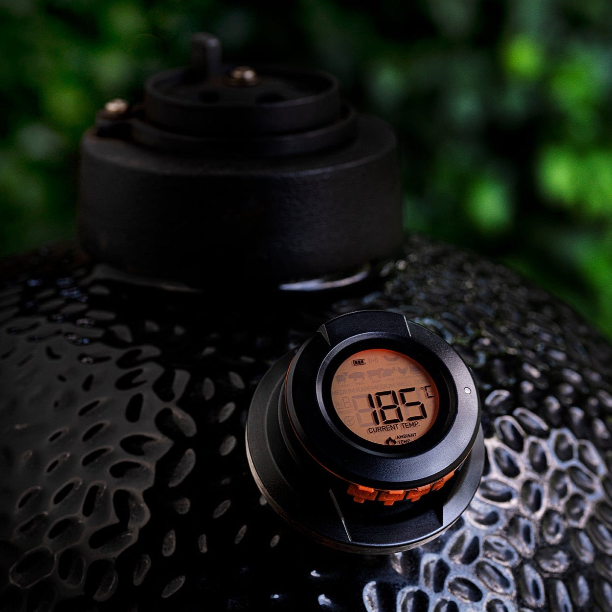 HerQs Dome - Smart Kettle BBQ Thermometer